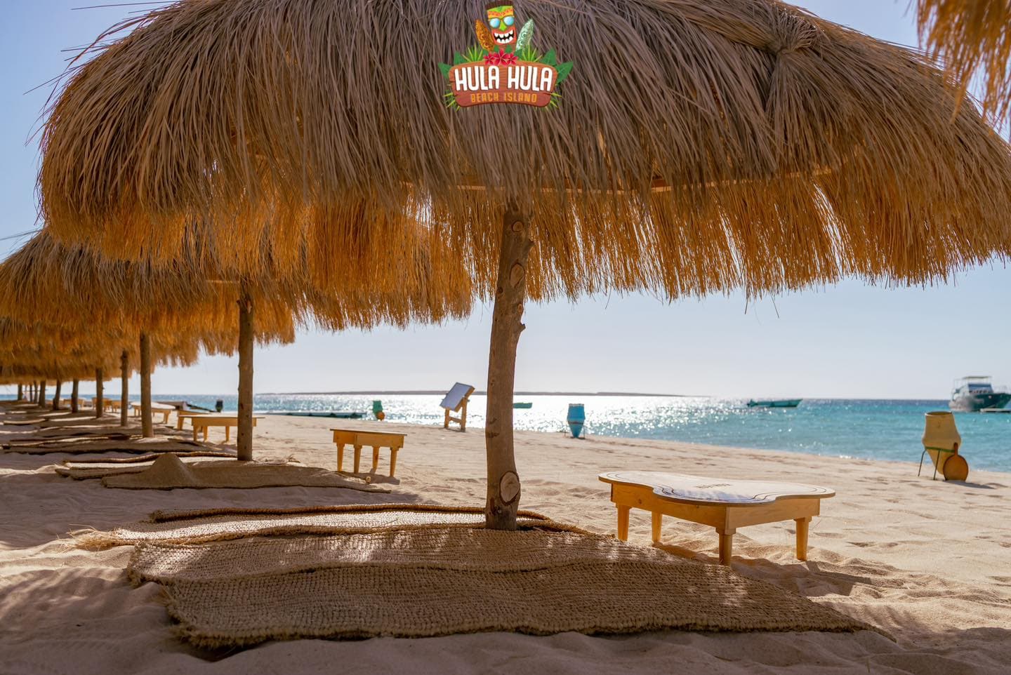 Luxury Cruise to Orange Bay & Hula Hula Island. thumb 6